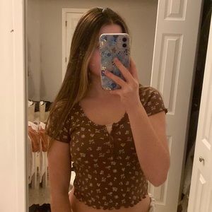 hollister floral baby tee